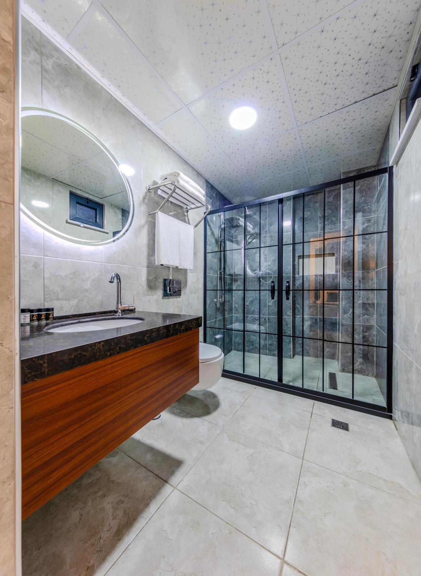 Arnavutkoy Med Life Hotel Istanbul Airport מראה חיצוני תמונה