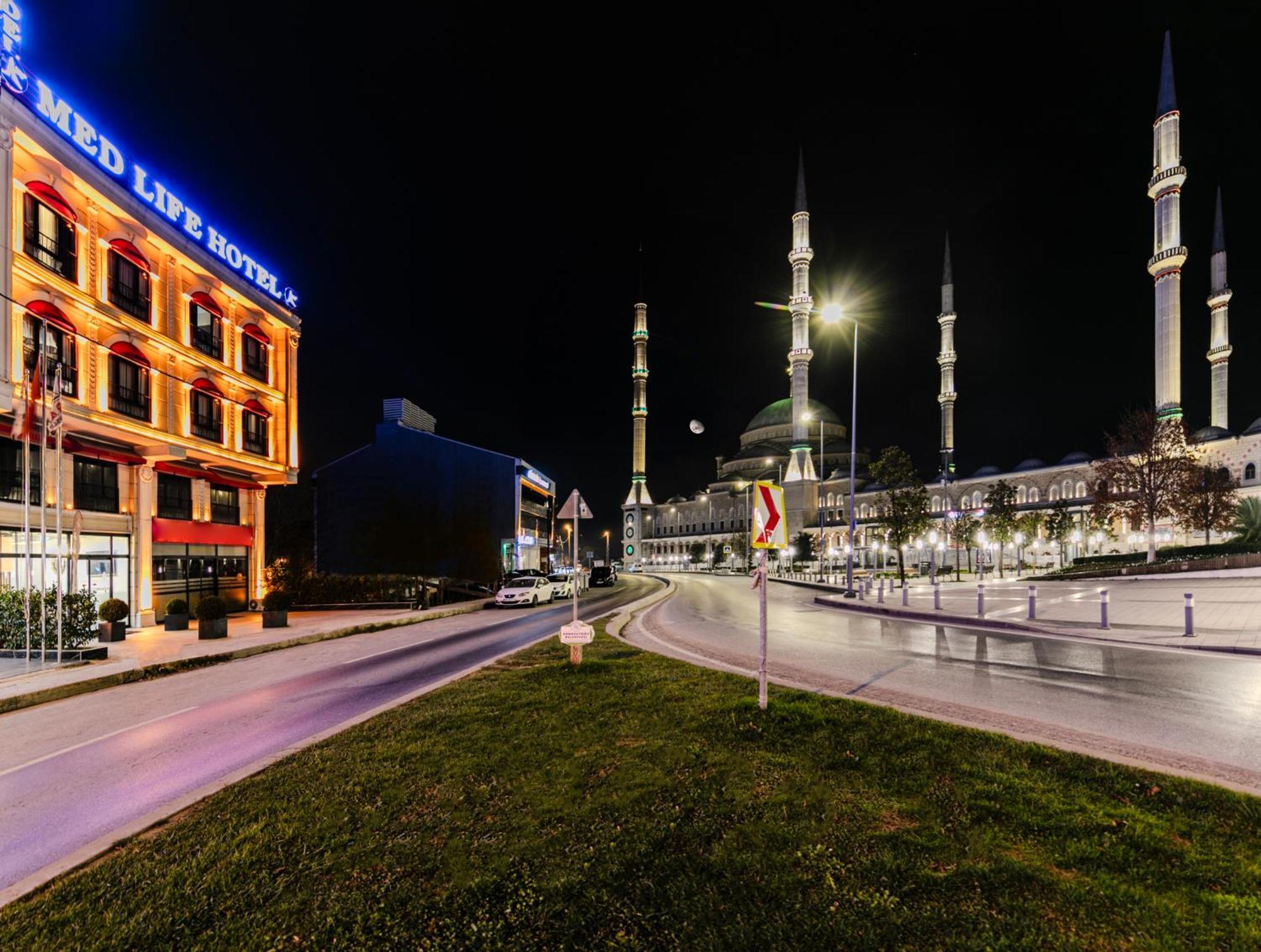Arnavutkoy Med Life Hotel Istanbul Airport מראה חיצוני תמונה